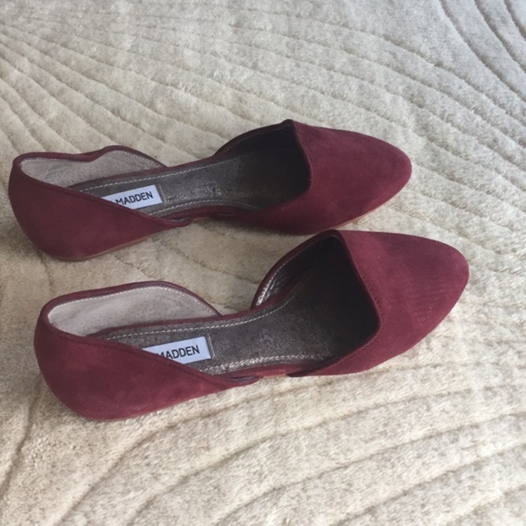 Steve Madden "Vamp" burgundy suede d'orsay - Picture 2 of 2